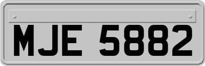 MJE5882