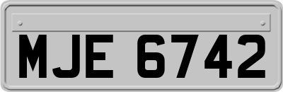 MJE6742