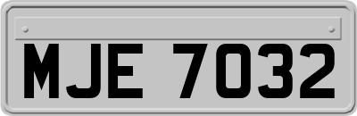 MJE7032