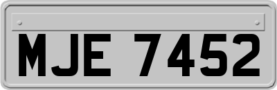 MJE7452
