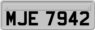 MJE7942