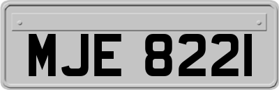 MJE8221