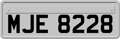 MJE8228