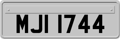 MJI1744