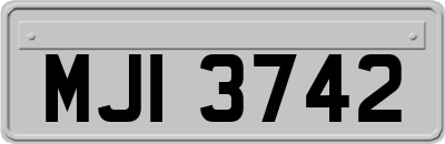 MJI3742