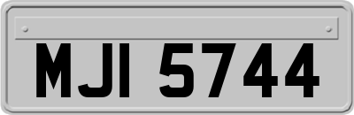 MJI5744