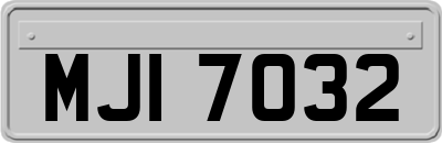 MJI7032