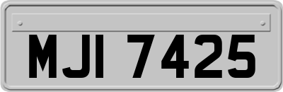 MJI7425