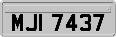 MJI7437