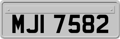 MJI7582