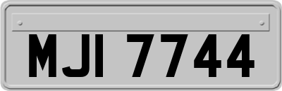 MJI7744