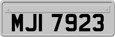 MJI7923