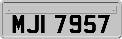 MJI7957