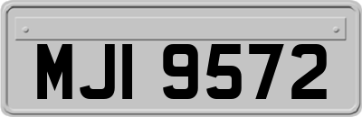MJI9572