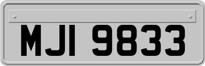 MJI9833