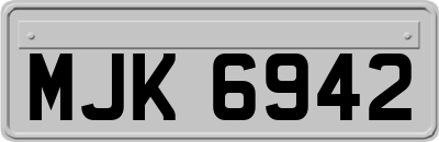 MJK6942