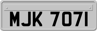 MJK7071