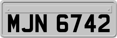 MJN6742