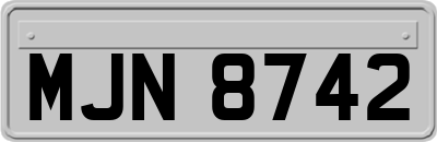 MJN8742