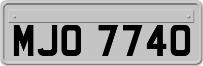 MJO7740