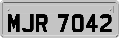 MJR7042
