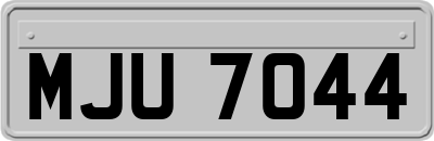 MJU7044
