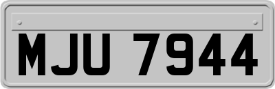 MJU7944