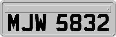 MJW5832