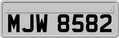 MJW8582