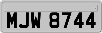 MJW8744
