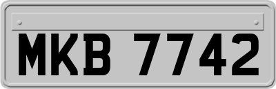 MKB7742