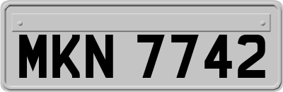 MKN7742