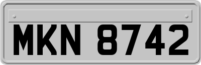 MKN8742