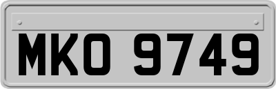 MKO9749