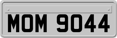 MOM9044