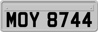 MOY8744