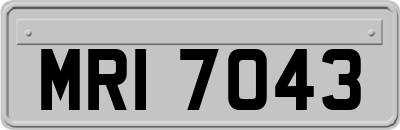 MRI7043