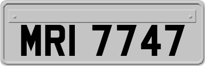 MRI7747