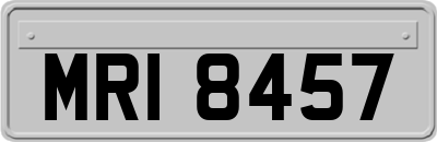 MRI8457