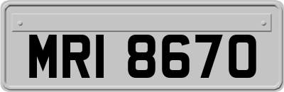 MRI8670