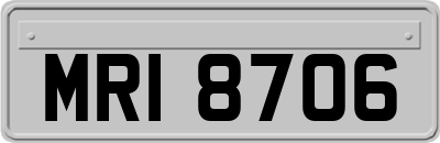 MRI8706