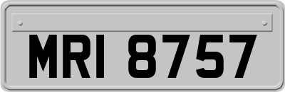 MRI8757