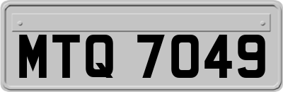 MTQ7049