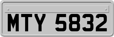 MTY5832
