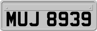 MUJ8939