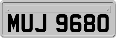 MUJ9680