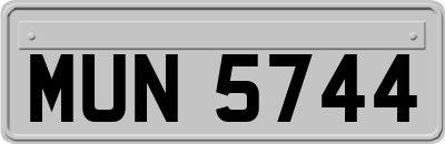 MUN5744