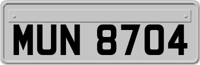 MUN8704