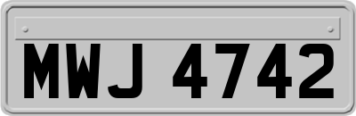 MWJ4742