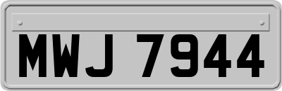 MWJ7944